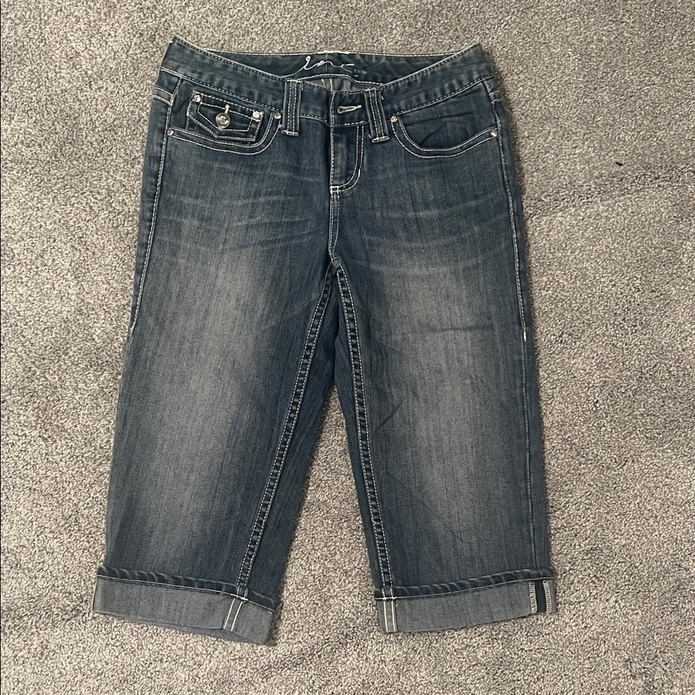 Women's stretchy denim cropped jeans